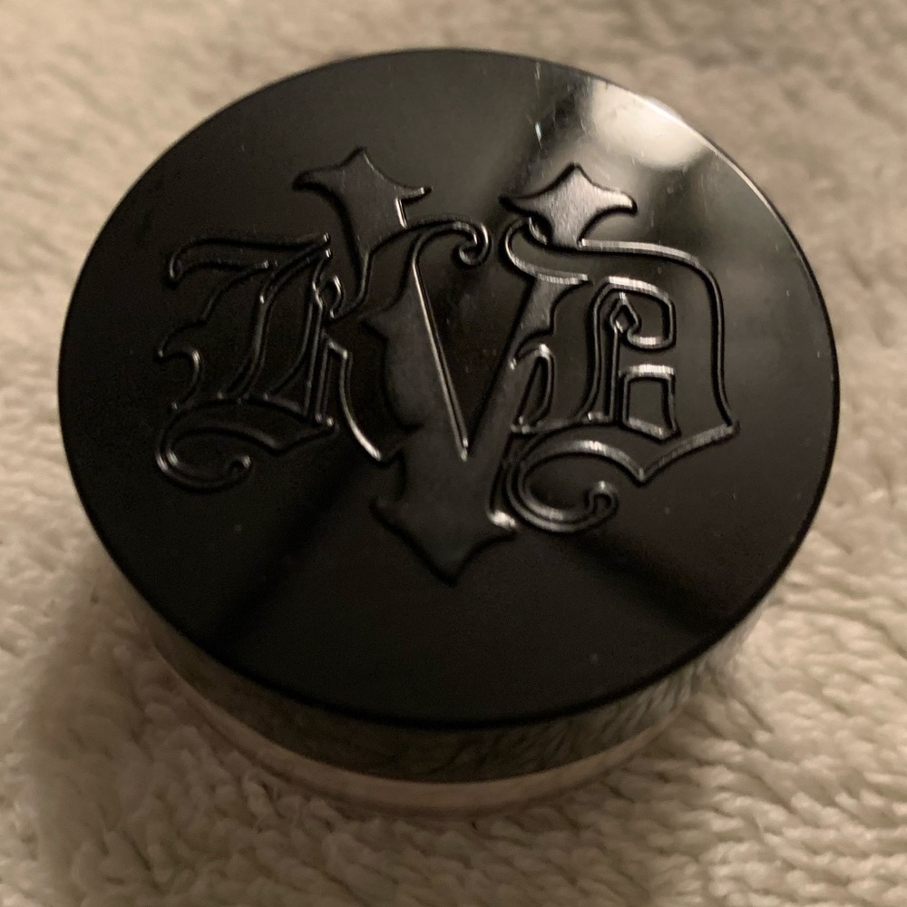 Kat Von D Lock-it Setting Powder